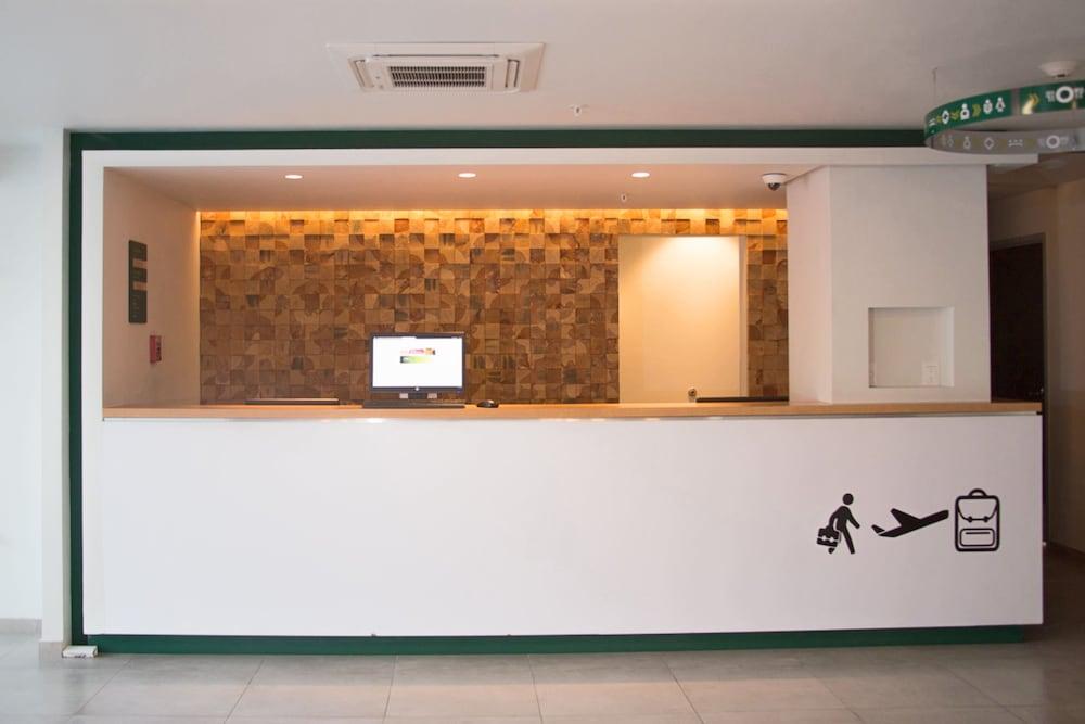 City Express Junior By Marriott Puebla Finsa Экстерьер фото