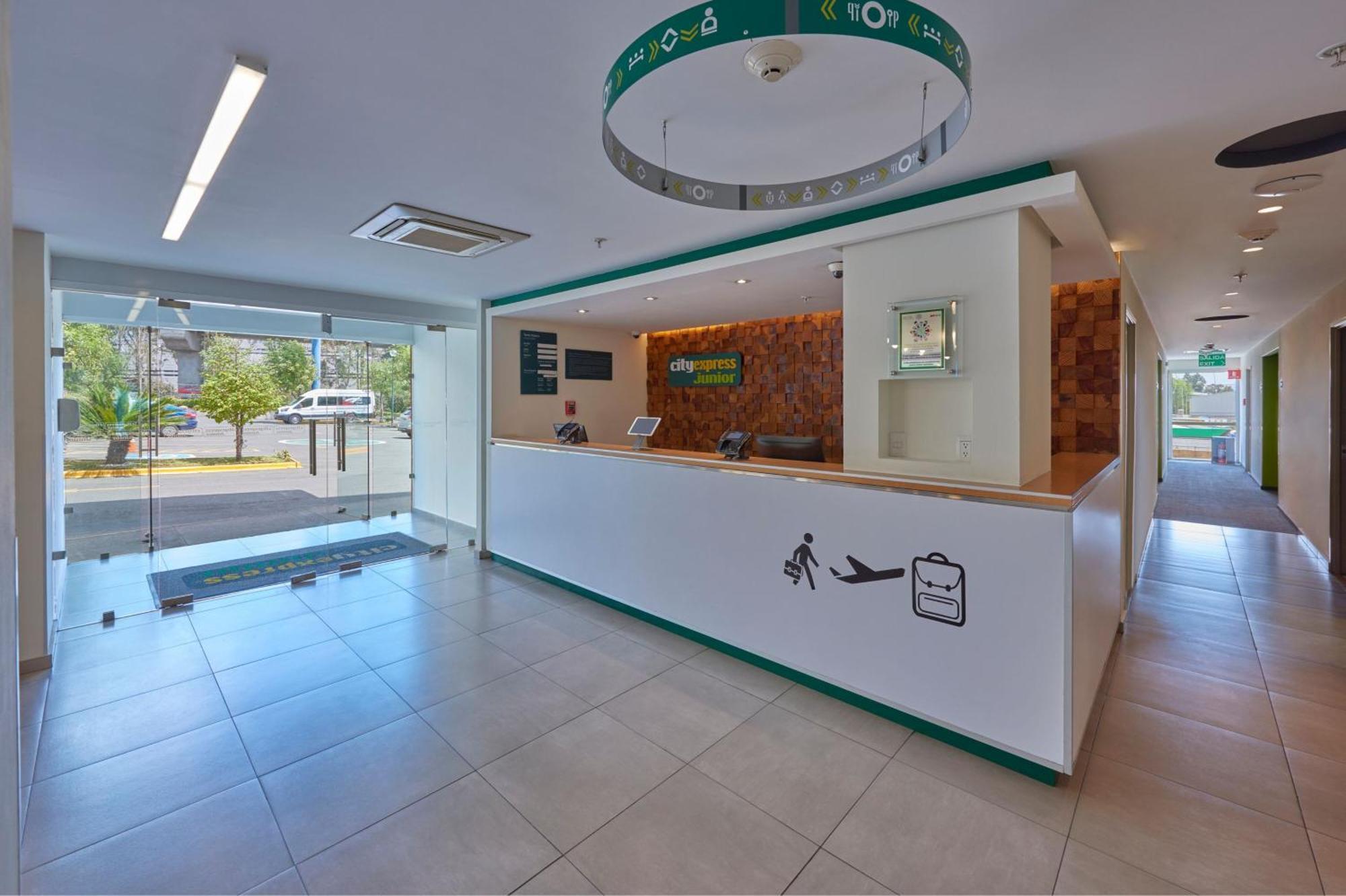 City Express Junior By Marriott Puebla Finsa Экстерьер фото