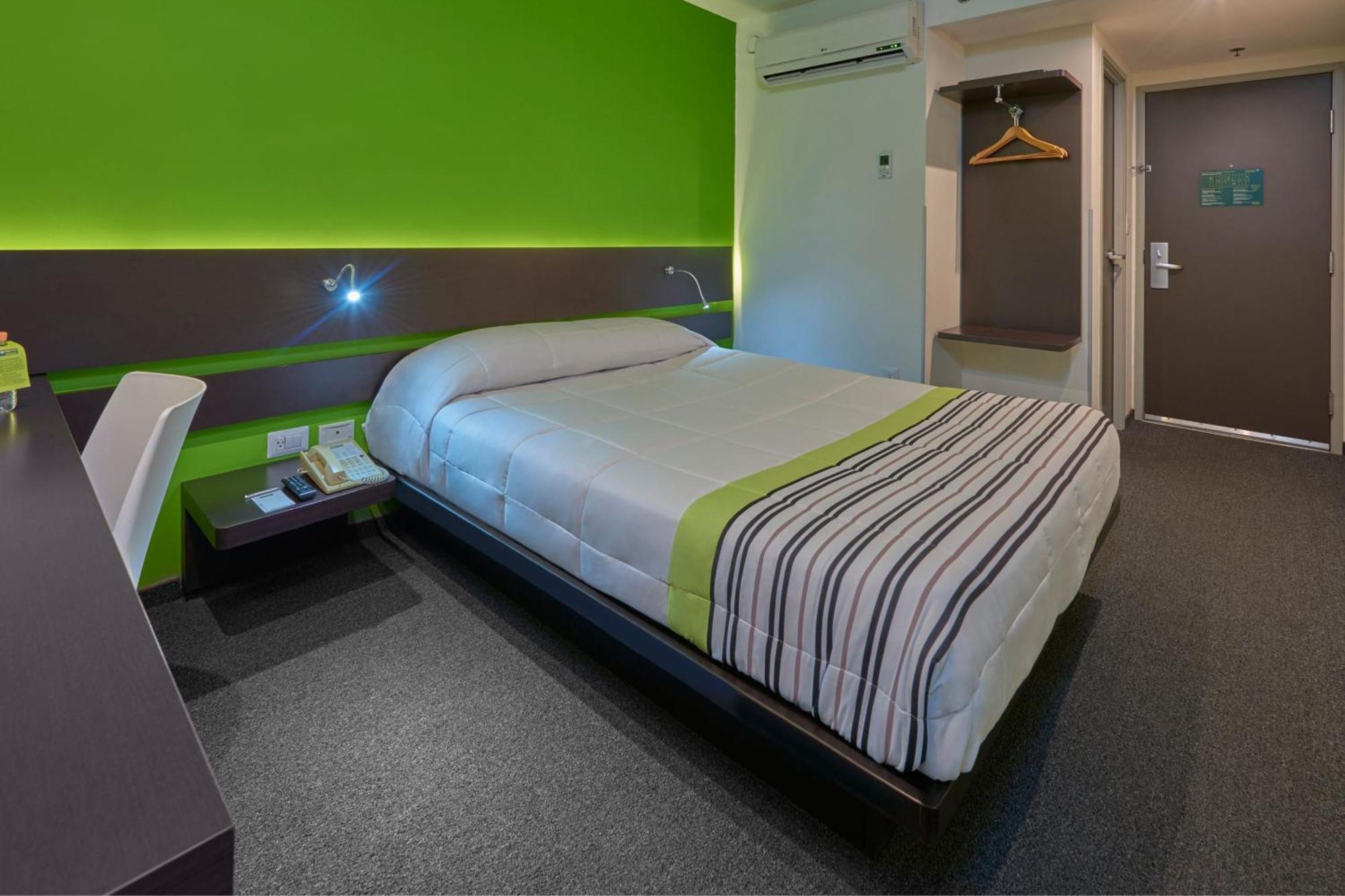 City Express Junior By Marriott Puebla Finsa Экстерьер фото